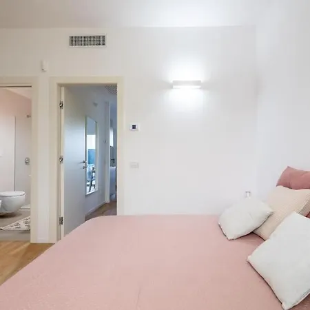 Dimora Anna - Exclusive Sea Loft 아파트